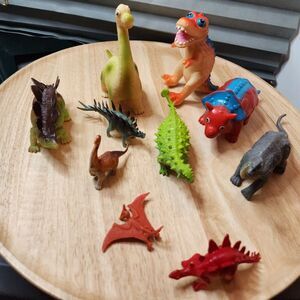 Bundle of Dinosaur Toys – Action Figures, Mini Dinos, Pretend Play Set